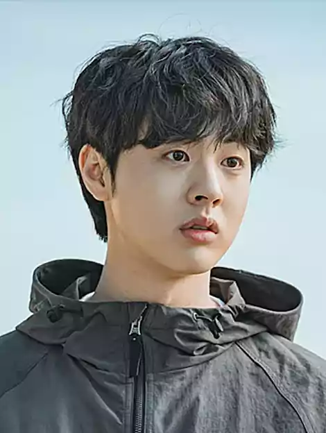 Idol Eye cast: Full Characters Guide for the ENA drama | 아이돌아이 6 Idol Eye cast_Idol Eye ENA drama3_5_Park Chung-jae_played by Kim Hyun-jin