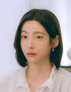 Our Universe Cast & Plot Summary (K-Drama) | 우주를 줄게 출연진 8 Our Universe K-Drama_Our Universe cast2_3_1Woo Hyunju_played by Park Ji-hyun