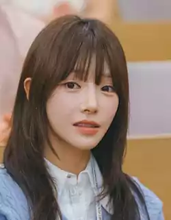 Our Universe Cast & Plot Summary (K-Drama) | 우주를 줄게 출연진 18 Our Universe K-Drama_Our Universe cast2_6_3Kim Sohui_played by Cheon I-seul